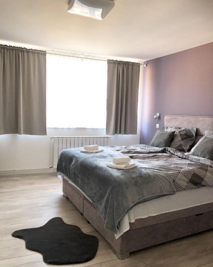 Apartman Bloom Osijek Ngoại thất bức ảnh