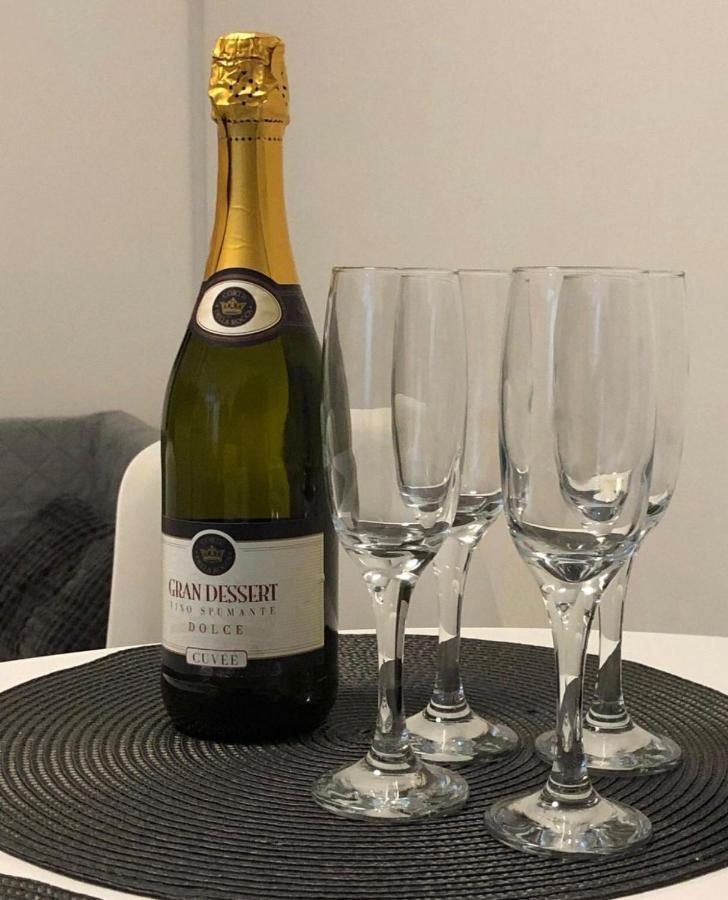 Apartman Bloom Osijek Ngoại thất bức ảnh