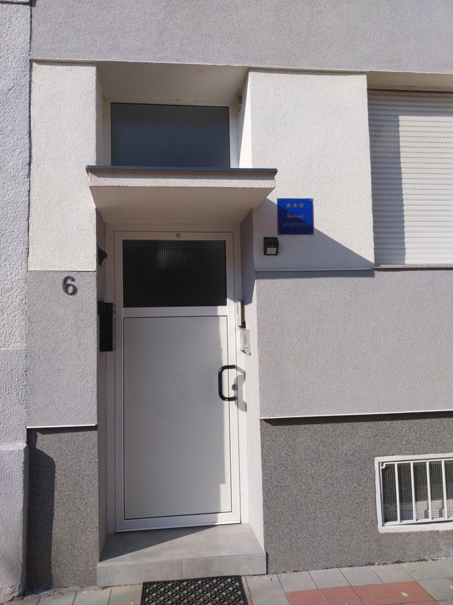 Apartman Bloom Osijek Ngoại thất bức ảnh