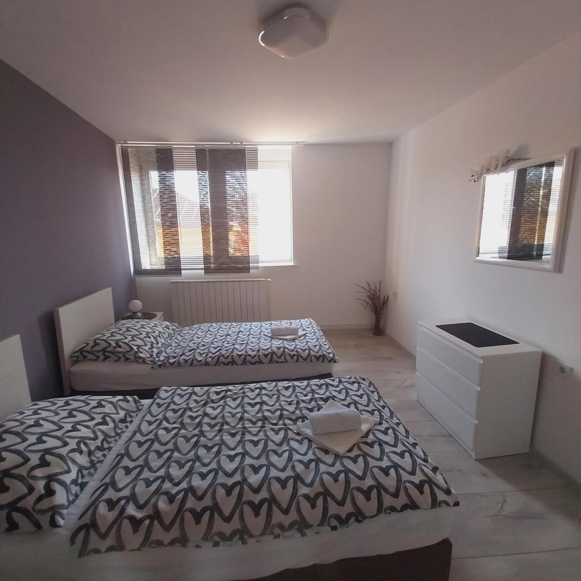 Apartman Bloom Osijek Ngoại thất bức ảnh